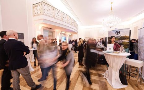 Aussteller & Besucher auf der KnoWhere! 2020, Foto: Mondial Location Finder