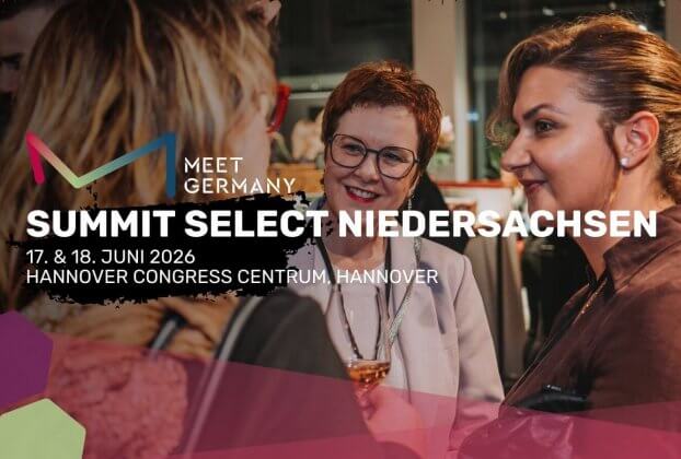 Gemeinsam für die Destination: Das Select-Prinzip „Wir freuen uns, dieses zukunftsweisende Format als Mitgastgeber nach Hannover zu holen und die Vielseitigkeit unserer Region auf Augenhöhe zu präsentieren“, so Benjamin Wirtz | Hannover Convention Bureau. Der SUMMIT Select bricht mit traditionellen Strukturen: Anstatt Stände abzulaufen, erleben die Teilnehmer ein kuratiertes Programm, unterstützt durch wegweisende Event-Technologien wie InvitePeople EventApp, FastLane GmbH und Silutions ®. Das erwartet die Fachbesucher konkret in Niedersachsen 17. Juni 2026 | Tag 1 – Vernetzen & Eintauchen Vormittag (09:00 – 15:00): Start mit Frühstück im Congress Hotel am Stadtpark, gefolgt von einer TOUR zum Gelände der Deutschen Messe & Expo Park Hannover, dem Design Hotel + CongressCentrum Wienecke XI und dem Hannover Congress Centrum. Nachmittag (15:00 – 19:00): Das FORUM Select im Hannover Congress Centrum. Hier erleben Teilnehmer neue Formate wie Ignite Talks, World Cafés und Speed Geeking. Nachmittag (15:00 – 19:00 Uhr): Das FORUM Select im Hannover Congress Centrum (HCC). Hier schlägt das Herz des SUMMIT Select. Wir lassen das klassische Messe-Konzept hinter uns und ersetzen starre Stände durch radikale Interaktion. In einer konzentrierten Atmosphäre erleben die Teilnehmer Formate, die in Stuttgart und Hamburg bereits als „Game Changer“ gefeiert wurden: Ignite Talks: Impulse, die in Lichtgeschwindigkeit auf den Punkt kommen. World Cafés: Strategischer Austausch zu den brennenden Fragen der Branche. Speed Geeking: Wissenstransfer im Fast-Forward-Modus. Moderiert von Stefan Wirkus und unterstützt durch die Live-Insights von Video.Taxi, bietet dieses Format genau die Orientierung, für die MEET GERMANY steht: Maximale Relevanz, null Ballast, und klare nächste Schritte für deine Projekte. NIGHT (ab 19:00 Uhr): Ein Abschluss, der alle Sinne fordert. In der kanadischen Themenwelt ‚Yukon Bay‘ des Erlebnis-Zoos Hannover verschmelzen Networking und High-End-Gastronomie. Der Hannoveraner Szenen-Revolutionär Gastro Trends serviert ein kulinarisches Line-up, das so mutig ist wie das SUMMIT-Format selbst: Von Bao Buns mit Sriracha-Mayonnaise über Bison-Burger bis hin zu Tuna Sashimi. Hier entstehen Gespräche in einer Atmosphäre, die man nicht kopieren kann. 18. Juni 2026 | Tag 2 – Erleben & Vertiefen Ganztägige TOUR (09:00 – 18:30): Start mit Frühstück im Congress Hotel am Stadtpark. Anschließend Blick hinter die Kulissen der Region, u.a. Herrenhäuser Gärten, Schloss Herrenhausen, Eilers Classic, Sheraton Hannover Pelikan Hotel, Karriere Campus, Leineschloss, Altes Rathaus und eine exklusive Baustellenbesichtigung im Pentahotel. CLOSING (ab 18:30): Ein stilvoller Abschluss im GOP Varieté-Theater Hannover mit 3-Gang-Menü und Show. Das Urteil der Branche: „Ziemlich bestes MICE Event“ Die Rückmeldungen der bisherigen Select-Teilnehmer (Stuttgart/Hamburg) bestätigen die Qualität des Formats: „Ich hatte selten auf einem Branchenevent so viele Gespräche auf Augenhöhe. Ein echter Game Changer.“ Exklusive Chance für Schnellentschlossene MEET GERMANY verschenkt für das SUMMIT Select Niedersachsen Freitickets an die ersten 10 Anmeldungen (für qualifizierte Fachbesucher). 👉 Informationen & Anmeldung Promocode: presse26 Über das Hannover Convention Bureau: Als zentraler Ansprechpartner für Kongresse, Tagungen und Events in der Region Hannover unterstützt das Hannover Convention Bureau Planer bei der Umsetzung erfolgreicher Veranstaltungen und fördert die Vernetzung innerhalb der Destination. Über MEET GERMANY: Das Netzwerk ist mit über 1.500 jährlichen Teilnehmern und 15 Jahren Erfahrung der führende Orientierungspunkt für Eventprofis im DACH-Raum. MEET GERMANY gestaltet die Zukunft der Begegnung = professionell, leicht und voller Leben. Mit über 2.600 Partnern bietet das führende B2B-Netzwerk der MICE- und Eventbranche im DACH-Raum eine Plattform für Austausch, Sichtbarkeit und Orientierung. Starke Partner für ein starkes Netzwerk Ermöglicht wird dieses komplexe Zusammenspiel durch erstklassige Gastgeber und Dienstleister: Hannover Convention, Hannover Congress Centrum, Erlebnis-Zoo Hannover, Gastro Trends, Congress Hotel am Stadtpark Hannover, InvitePeople EventApp, VIDEO.TAXI by TV1, Silutions ©, FastLane GmbH, SWOOFLE Manufaktur, TRUST Promotion, Cvent:Prismm, DB Deutsche Bahn, Maritim Hotels, Elbgoods begleiten MEET GERMANY das gesamte Jahr. Teilnahme & Anmeldung Veranstaltungsplaner, Eventverantwortliche aus Unternehmen sowie Agenturen können sich kostenfrei für das SUMMIT Select Niedersachsen anmelden. Anmeldung unter: https://meet-germany.com/meet-germany-summit-select-niedersachsen Mit dem Einladungscode „presse26“ ist die Teilnahme kostenfrei möglich (begrenztes Kontingent). Anbieter sind herzlich eingeladen an den Masterclasses (https://meet-germany.network/events/live-meetup2026) oder der Schnuppertour (https://meet-germany.network/infos/schnuppertour) teilzunehmen. Die Ausstellung selber ist ausgebucht. Die SUMMIT-Reihe 2026 Nach dem erfolgreichen Auftakt in Bayern & Berlin geht die bundesweite SUMMIT-Reihe weiter: 17. & 18. Juni – SUMMIT Select Niedersachsen FORUM in Hannover 26. & 27. August – SUMMIT Rhein-Main FORUM in Frankfurt 30. September & 1. Oktober – SUMMIT NRW FORUM in Dortmund 4. & 5. November – SUMMIT Baden-Württemberg FORUM in Stuttgart Jeder SUMMIT steht für ein eigenes Kapitel der Lernreise [Re]Thinking How We Meet. Hier geht’s zur Anmeldung